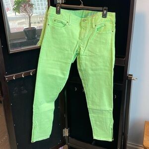 Lilly Pulitzer cropped skinny jeans with zipper detail on calf